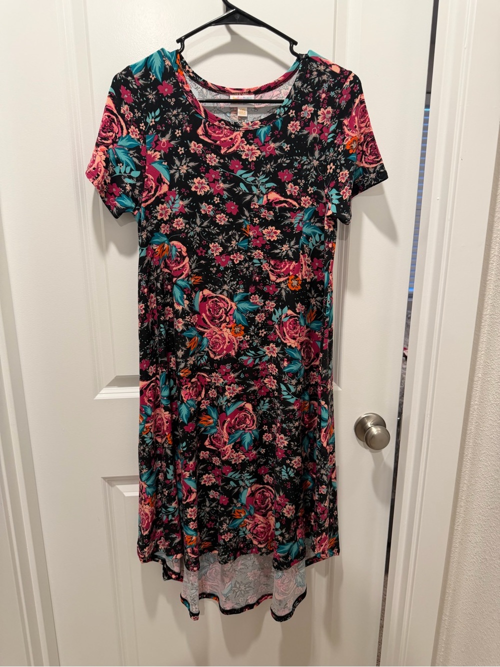 LuLaRoe Short-Sleeve High-Low Floral Dress in Black, Pink, Teal